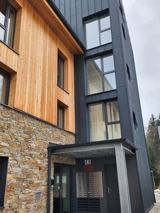 Krasny Apartman Refrino Janské Lázně Exterior foto